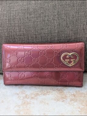 Gucci Lovely Heart Continental Long Wallet Metallic Wallet & COA EUC